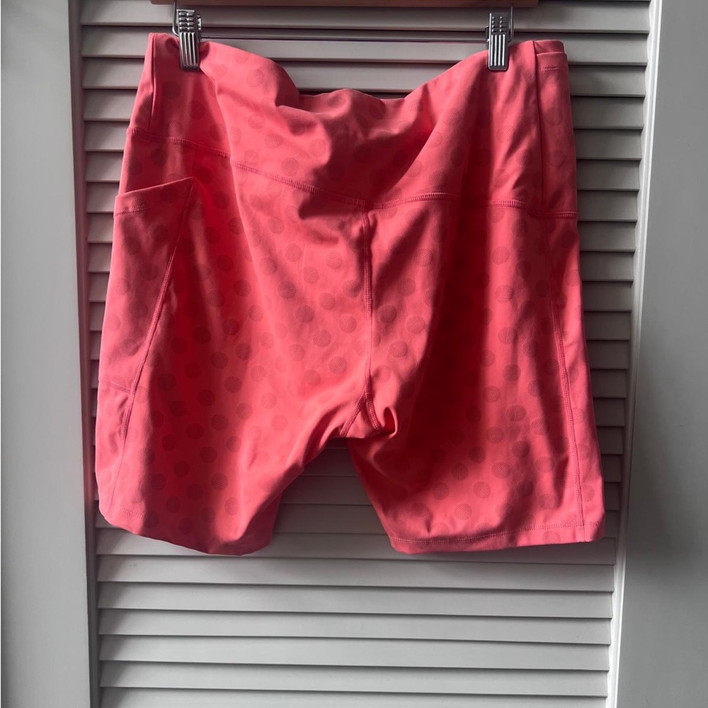 Oiselle Bright Coral Patterned Short